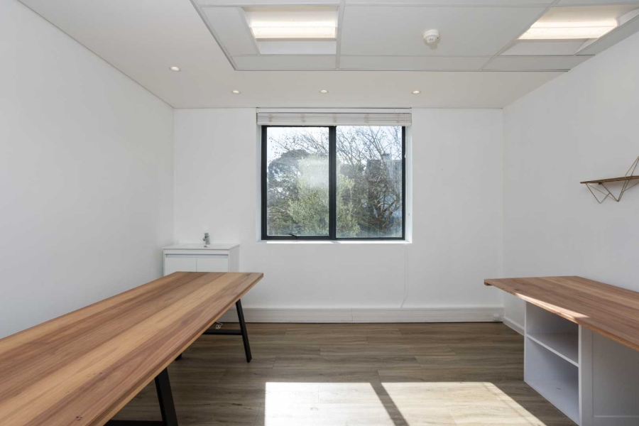 To Let commercial Property for Rent in Val De Vie Estate Western Cape